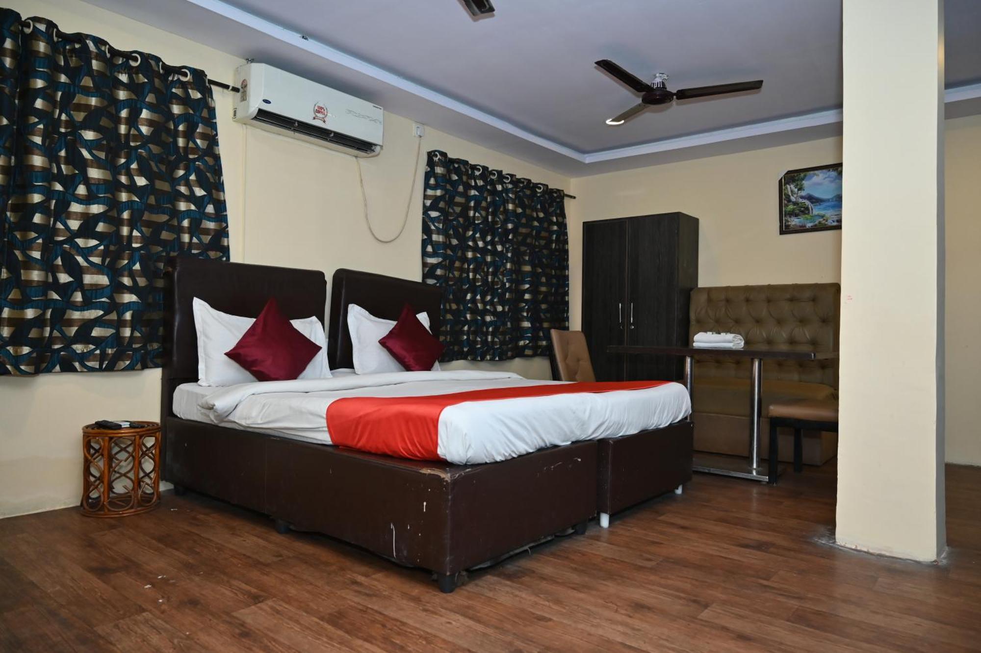 Hotel Ankitha Grand Hyderabad Eksteriør bilde