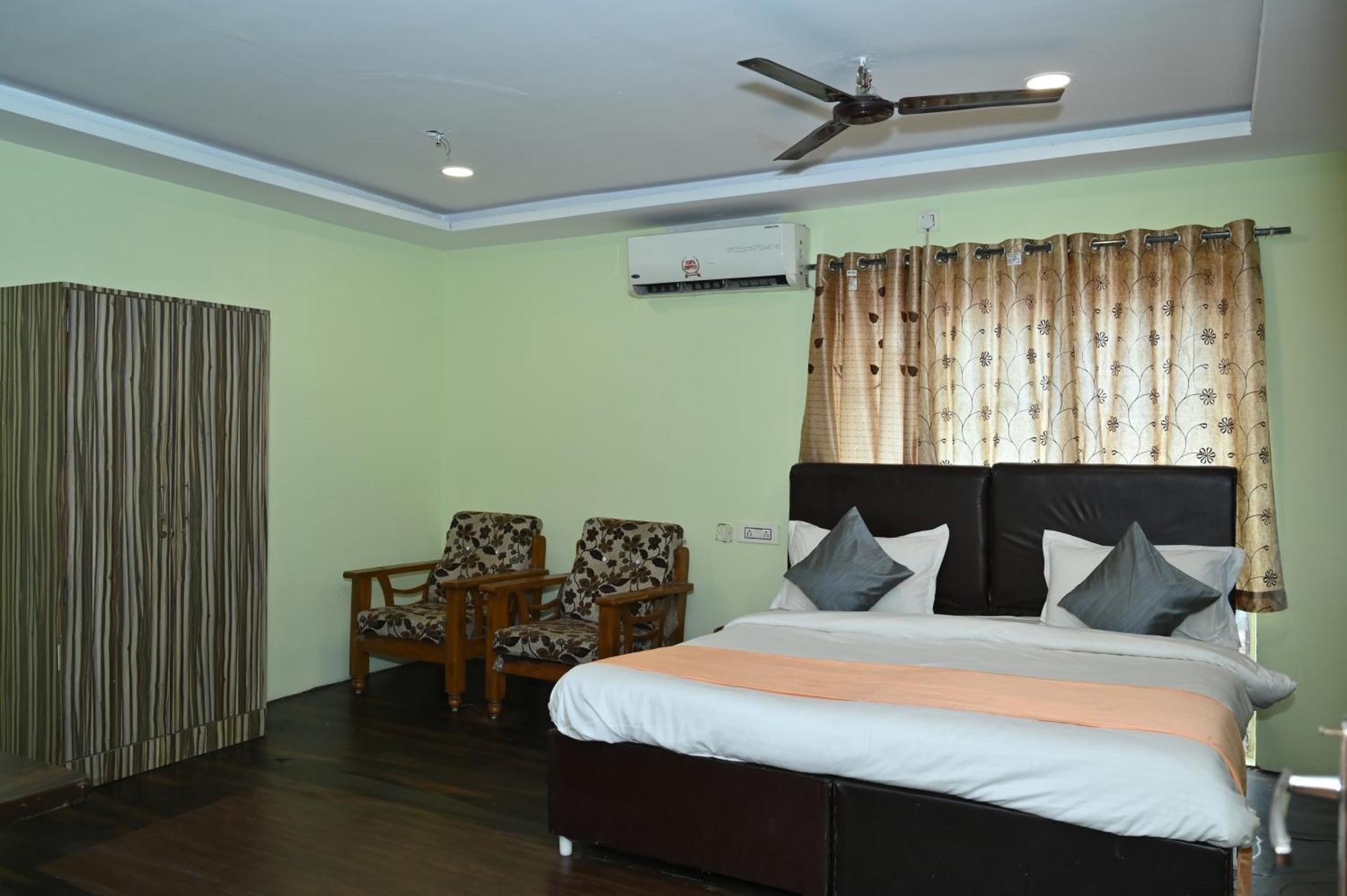 Hotel Ankitha Grand Hyderabad Eksteriør bilde